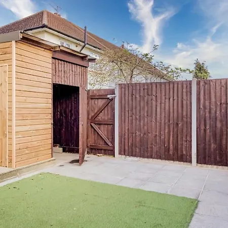 Luxury Studio Cabin - Central Location - Parking Erith Exterior photo